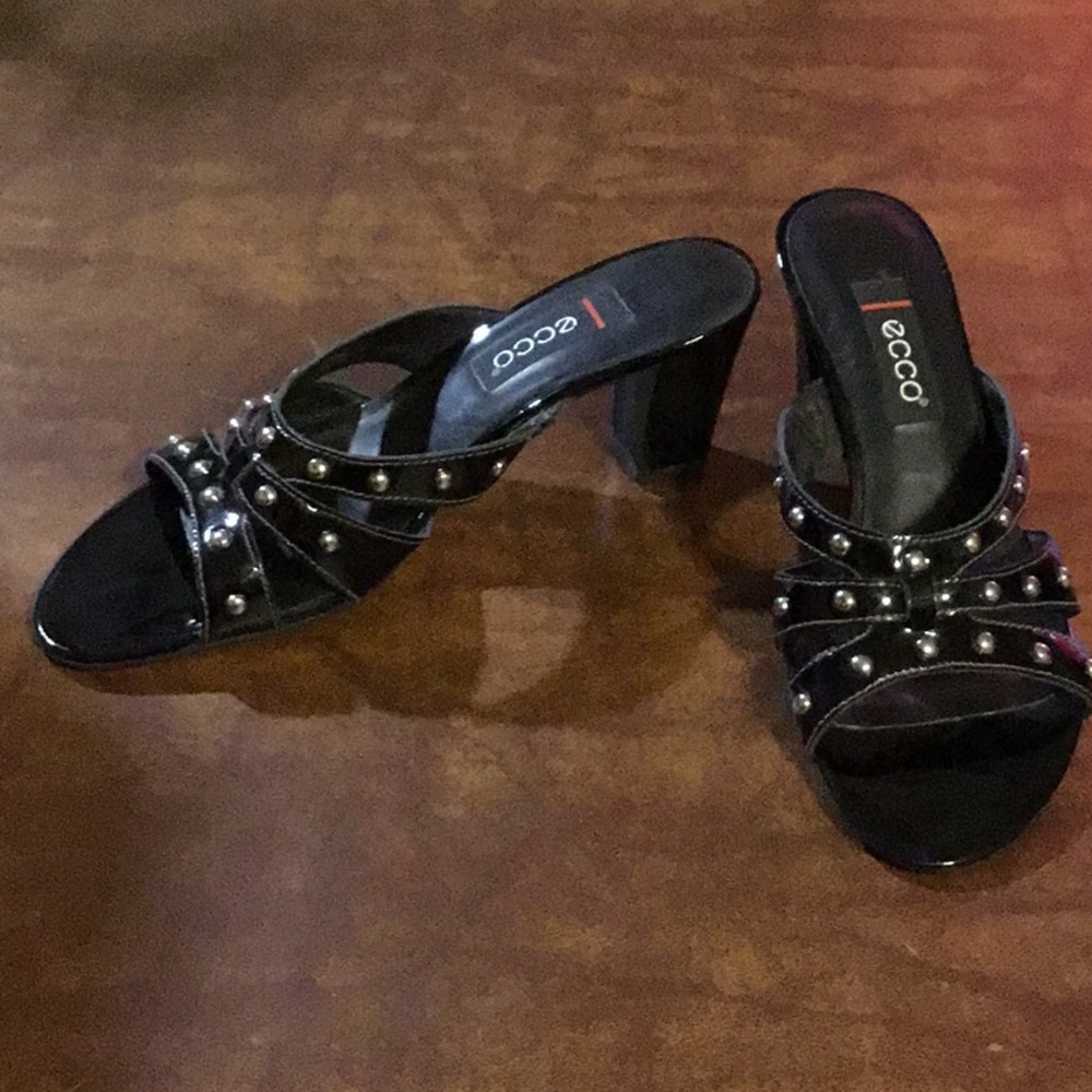 ECCO Black Patent‎ Leather Silver Stud Mules Edgy Grunge Y2K Size 37 - Picture 5 of 16